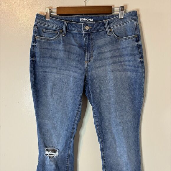 Sonoma Womens Bootcut Jeans Distressed Blue Denim Pants Sz 12 Short - Picture 2 of 7
